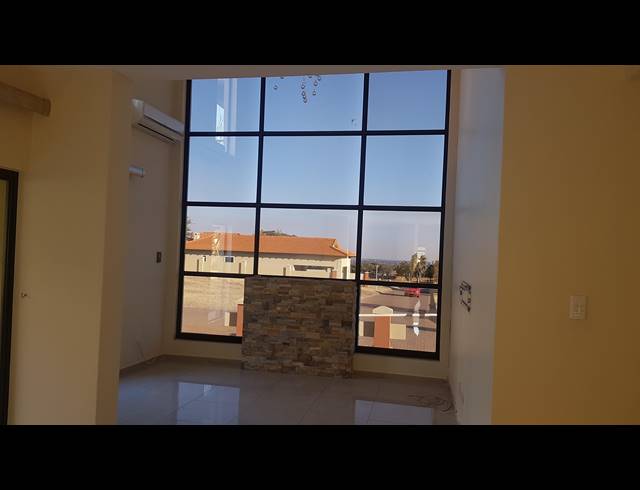 3 BEDROOM HOUSE SOLD IN WILKOPPIES